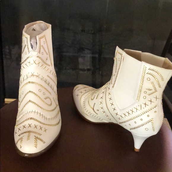 Boots - Picture 1 of 1